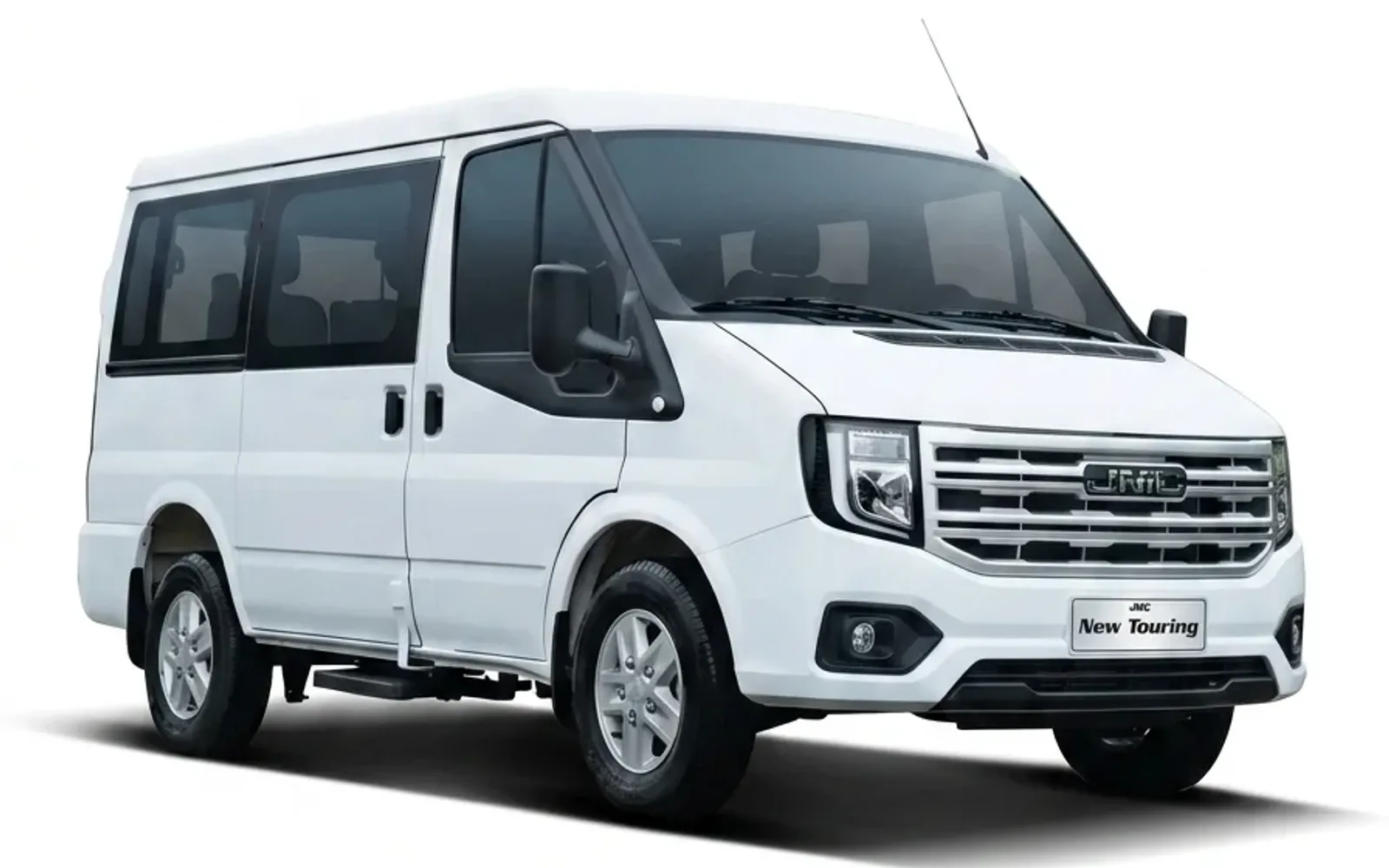 JMC Touring SWB Cargo